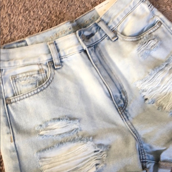 American Eagle Mom Shorts NWT - Picture 2 of 5